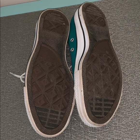 Converse - Picture 2 of 2